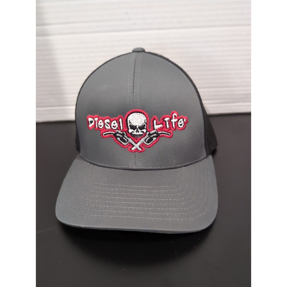 DIESEL LIFE Grey Mesh Snapback Hat/Cap Red Skull and Guns Pacific Pro Mod 104C